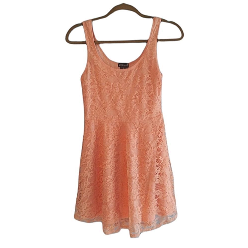 NWOT Coral lace dress
